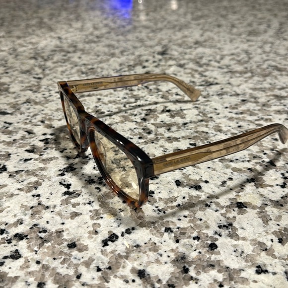 Saint Laurent Classic Leopard print sunglasses - Picture 1 of 6